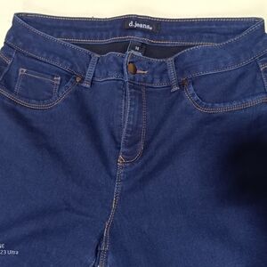 D. Jeans  Skinny Jeans
